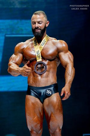 CLASSIC PHYSIQUE 178
